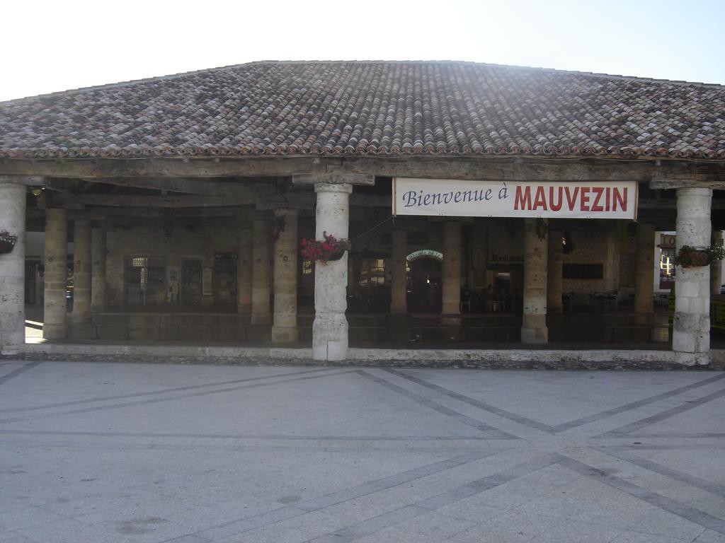 Vvf Gers Gascogne 호텔 Mauvezin  외부 사진